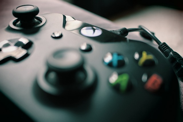 Výhody Xboxu One oproti PlayStation 4